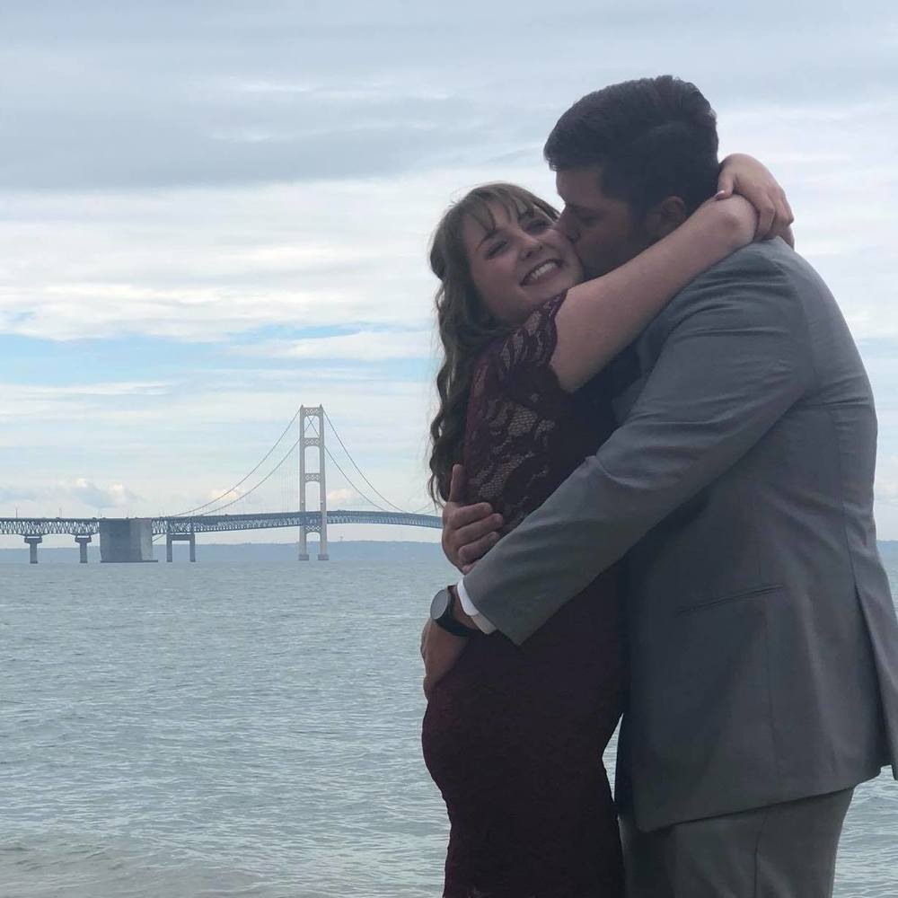 Meet your Posher, Sabrina